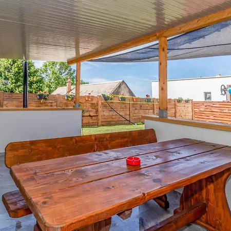 Awesome In With House A Panoramic View * Bater
