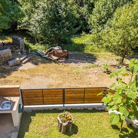 Awesome In With House A Panoramic View 度假居 *