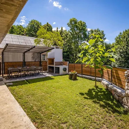 Σπίτι διακοπών Awesome In With House A Panoramic View *