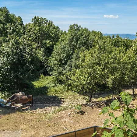 Awesome In With House A Panoramic View Σπίτι διακοπών Bater